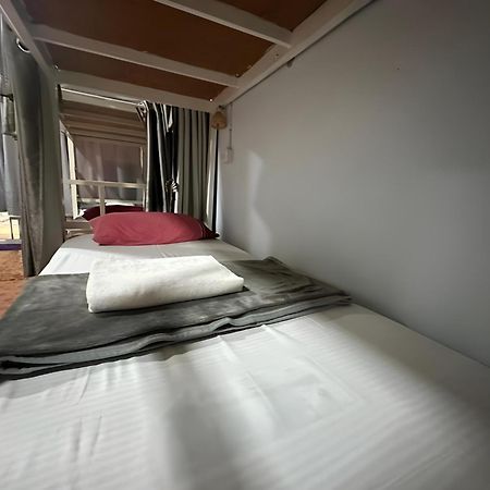 Hangover Hostel Пхипхи Экстерьер фото